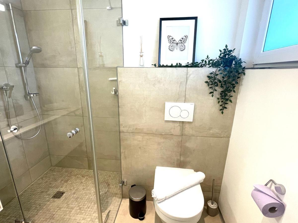 Homy City Lodge In Feldkirch, Grenznaehe Und Doch Zentral 외부 사진